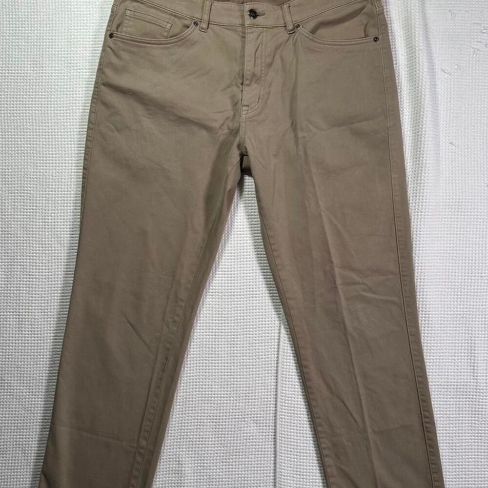 35x32 Peter-millar Men's Khaki Chino Pants